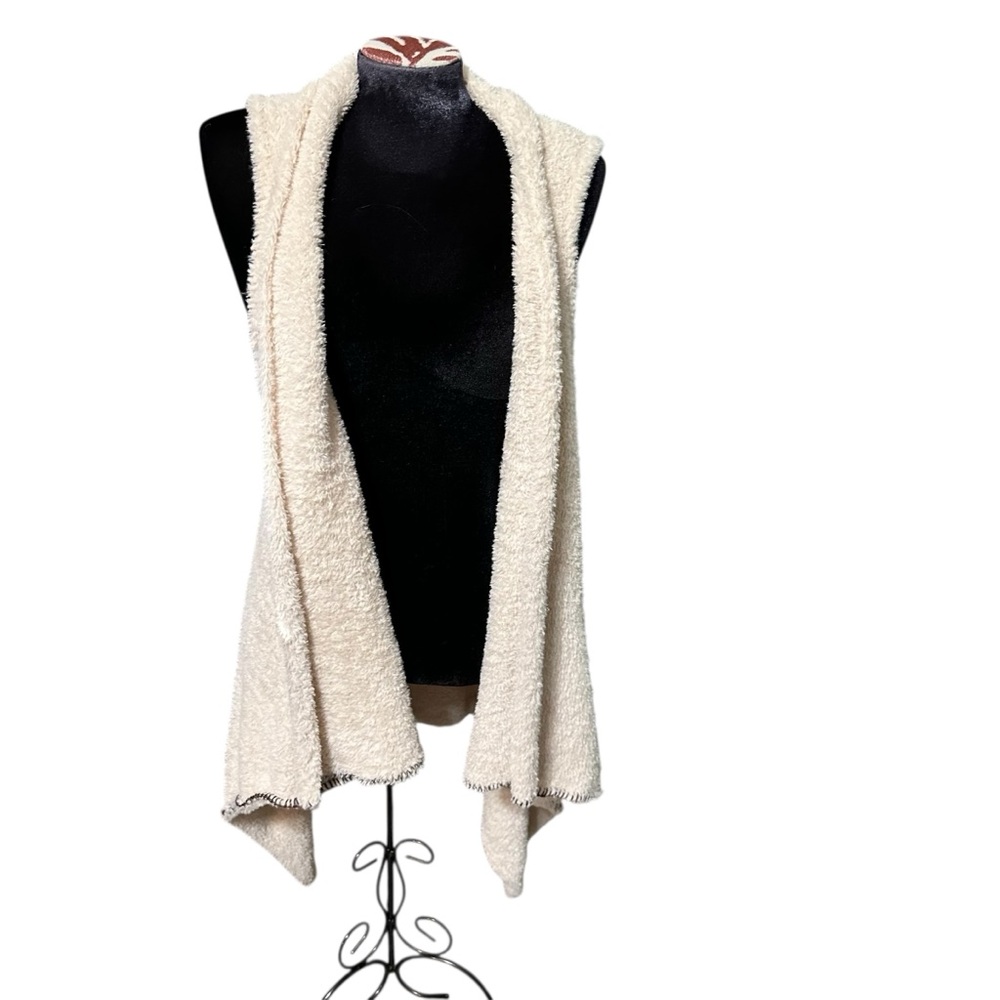 Altar’d State Fuzzy Cream Open Front Sweater Vest Shrug Size L/XL